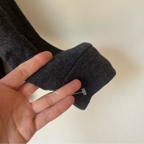 Puma Youth Girls Hoodie Sweatshirt L (12–14) Gray Rainbow Logo Pullover NWOT - Picture 5 of 11